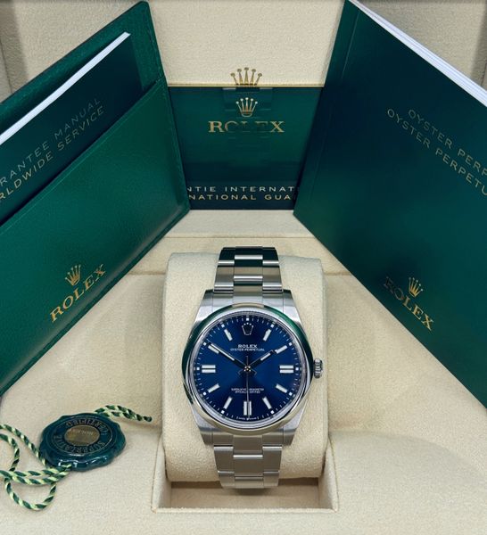 Rolex Oyster Perpetual 124300
